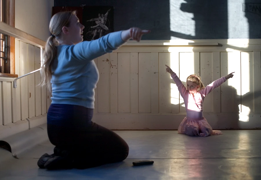 Kinderen tijdens dansles